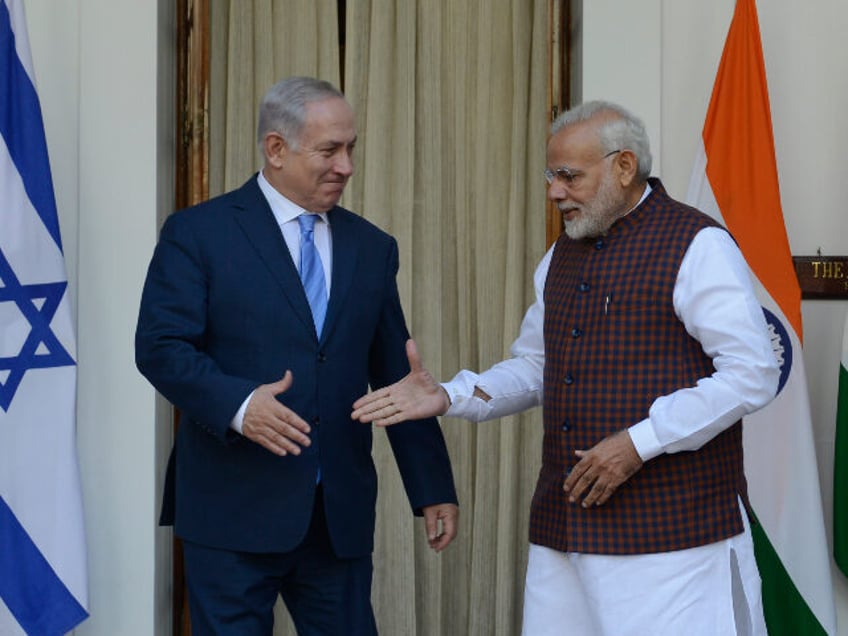 NEW DELHI, INDIA JANUARY 15: Prime Minister Narendra Modi with his Israeli counterpart Ben
