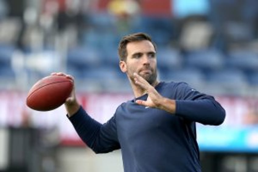 Indianapolis Colts to sign quarterback Joe Flacco