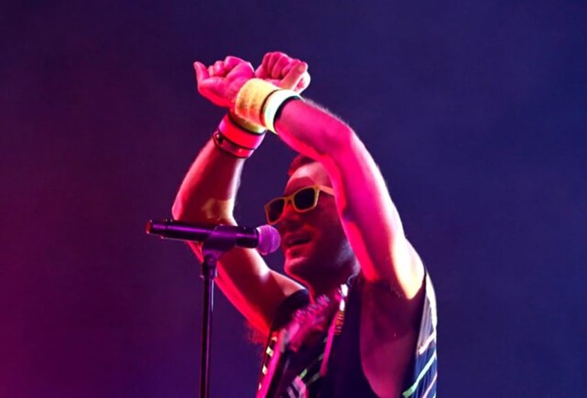 indie rocker sufjan stevens recovering from guillain barre syndrome