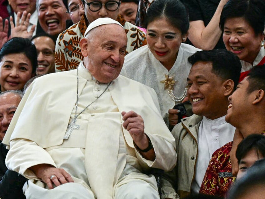 INDONESIA-VATICAN-RELIGION-POPE