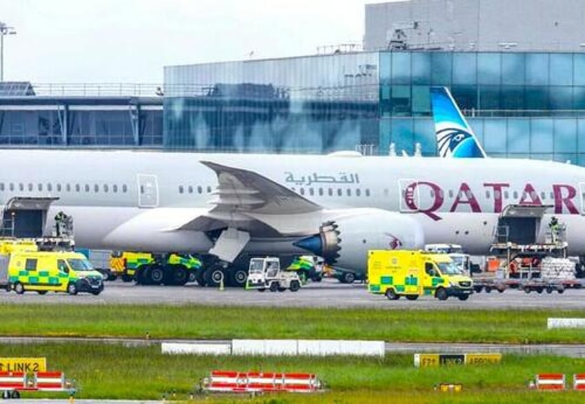 injuries reported after qatar airways boeing 787 hits turbulence