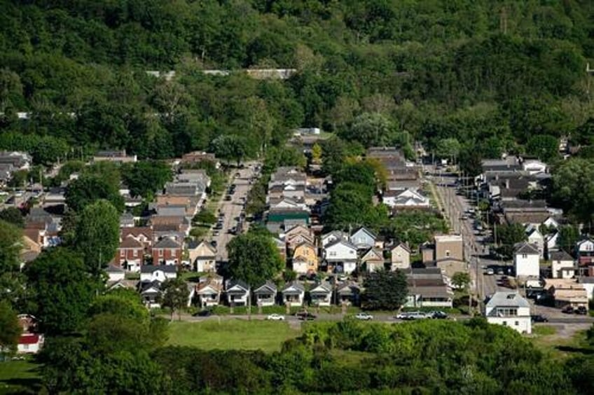 international buyers purchased 56 billion worth of us homes in 1 year