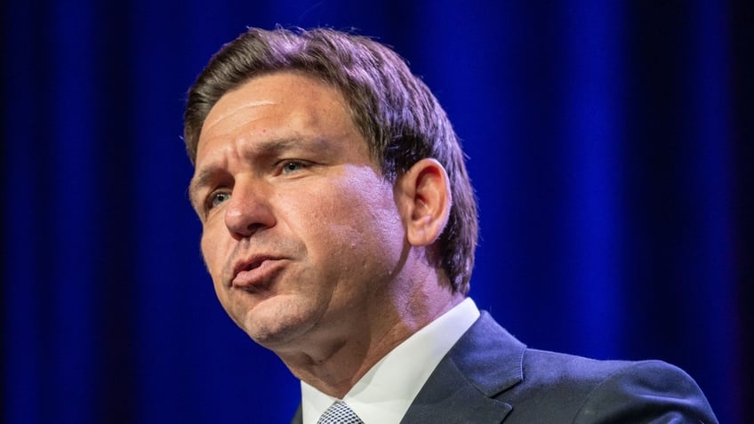 iowa conservatives praise desantis reboot amid campaign struggles