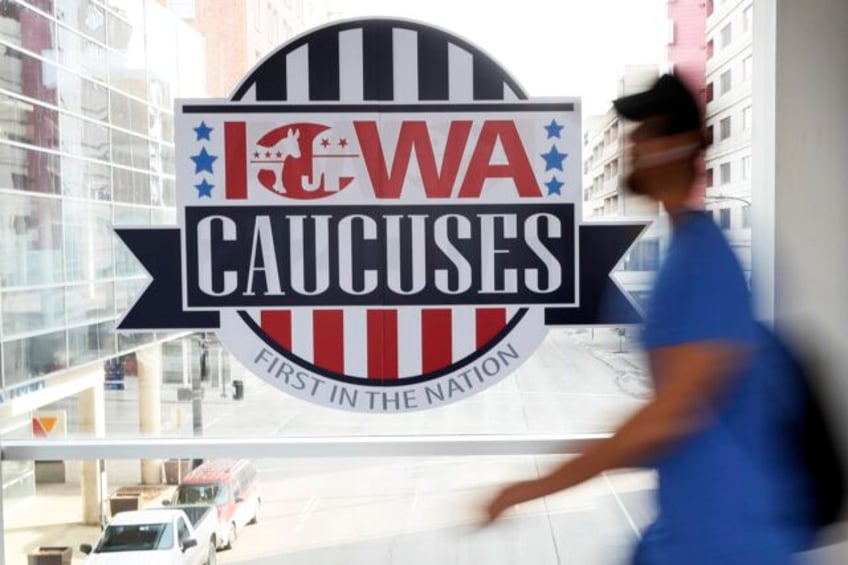 iowa democrats plan january caucus with delayed results to comply with new party primary calendar