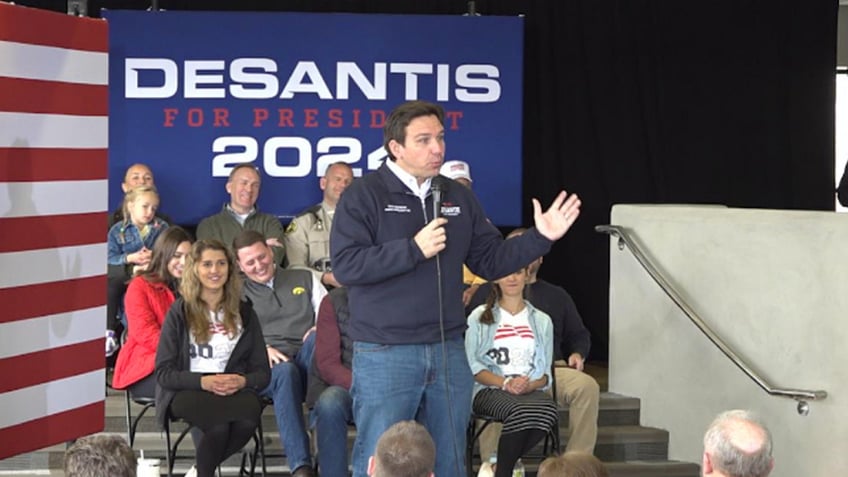 iowa gop voters weigh desantis florida record as caucuses near time to stand up