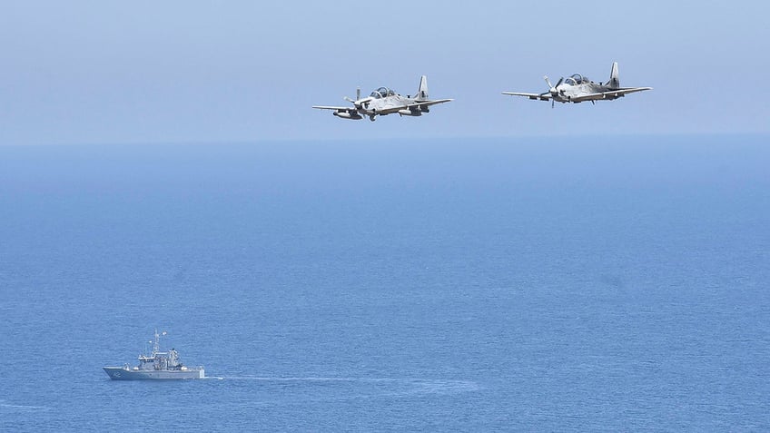 iran navy harasses us helicopter in international airspace over arabian gulf