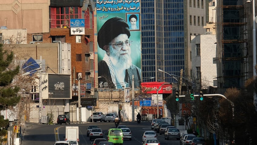 iran reaps billions in payments by kidnapping americans westerners report