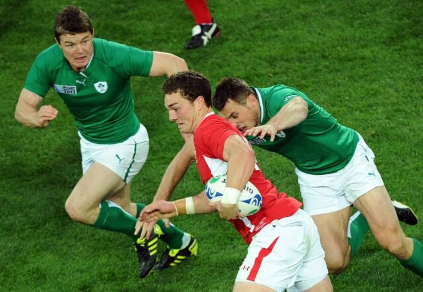 Kit concerns: Ireland and Wales playing rugby against each other in their traditional gree