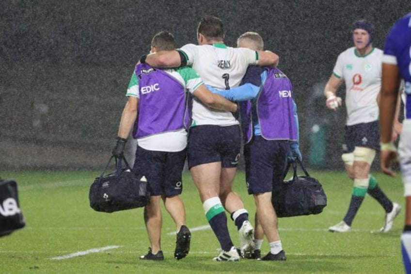 ireland edge samoa but suffer healy world cup worry