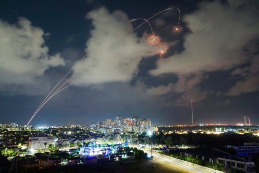 is israels iron dome missile defense system ironclad