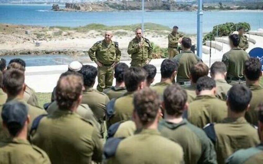 israel approves conquering gaza holding territories ahead of trumps mideast trip
