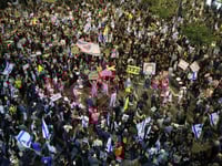 Israel calls up tens of thousands of reservists for Gaza offensive