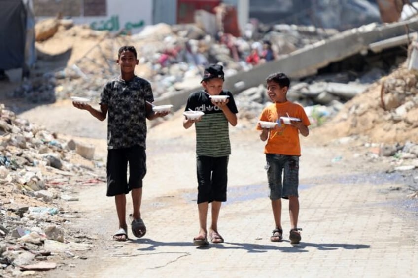 Devastation and hunger in Gaza has increased pressure on Hamas and Israel to agree a cease