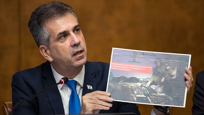 Cohen speaking to the UN