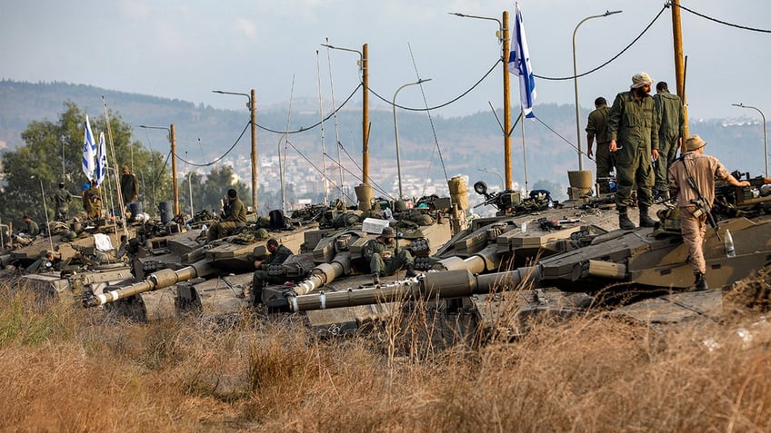 israel responds to hezbollah attack from lebanon deploying tens of thousands to northern border