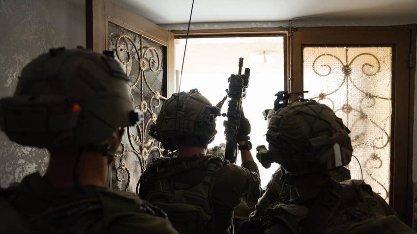 israel targets hamas training ground on outskirts of rafah ramps up attacks in northern gaza