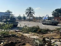 Israeli Ground Forces Enter Rafah, Tank Unit Shuts Down Vital Border Crossing