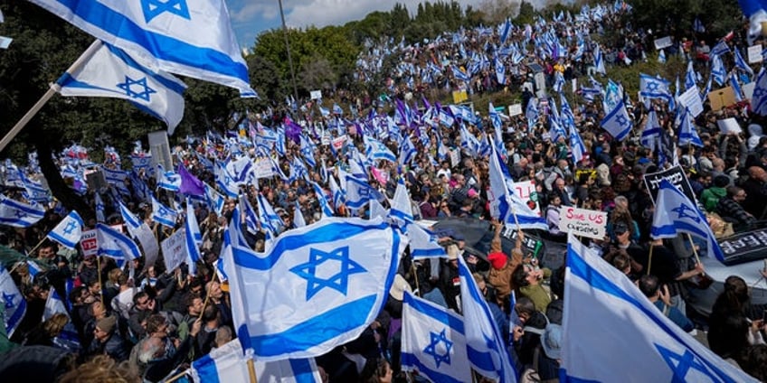 israeli minister pushes back against us international criticism over judicial overhaul