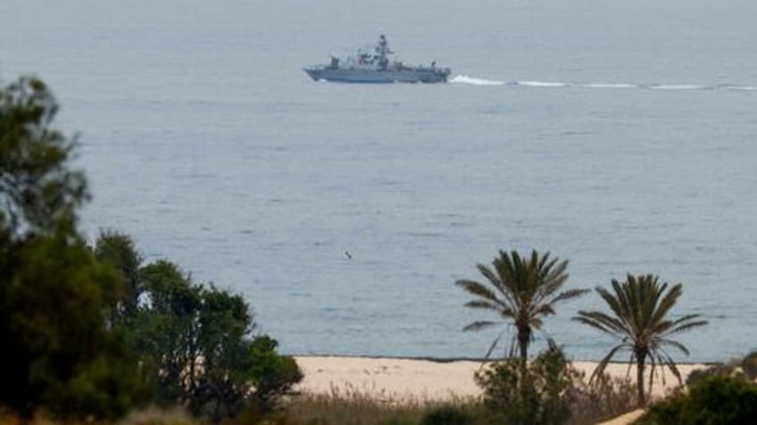 israeli navy conducts major strikes on houthi controlled port for 1st time