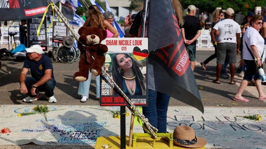 israeli officials identify shani louks body beheaded by sadistic animals