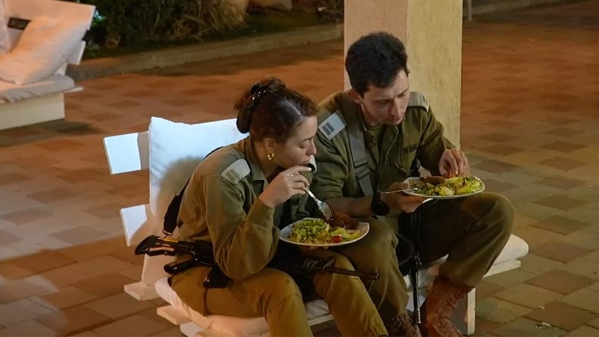 israeli soldier celebrates wedding days after hes shot and his brother goes missing in action