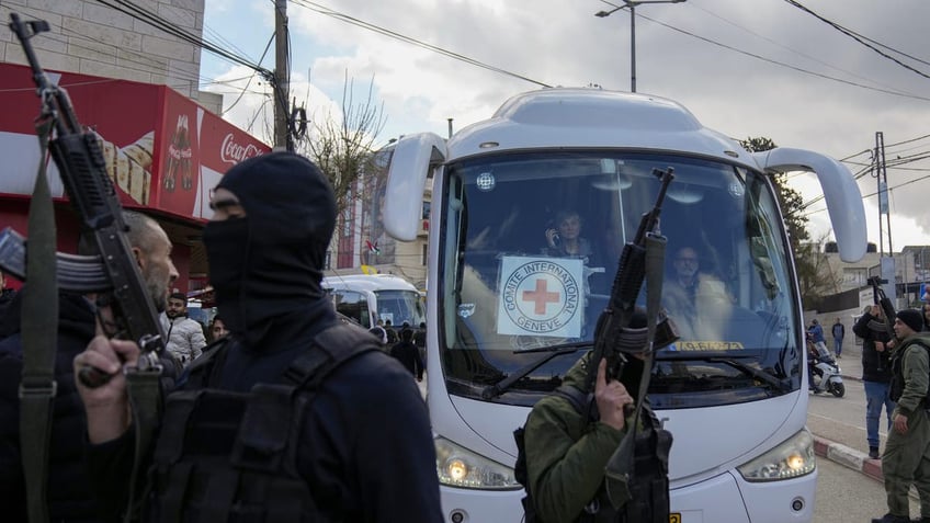 buses with prisoners