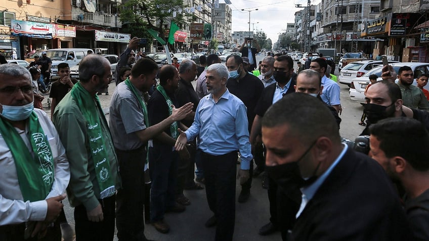 israels hunt for hamas terror group leader yahya sinwar dead man walking