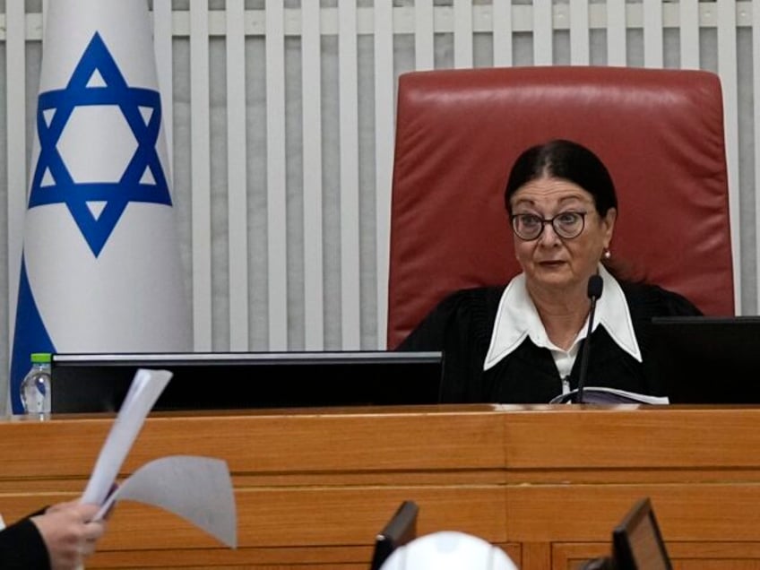 israels judges suggest declaration of independence gives them broad powers