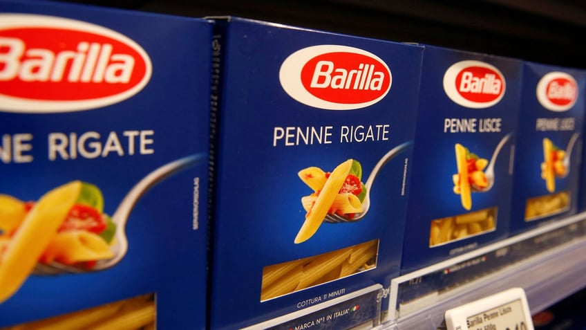 italian government seeks cooperation from producers in battle against rising prices