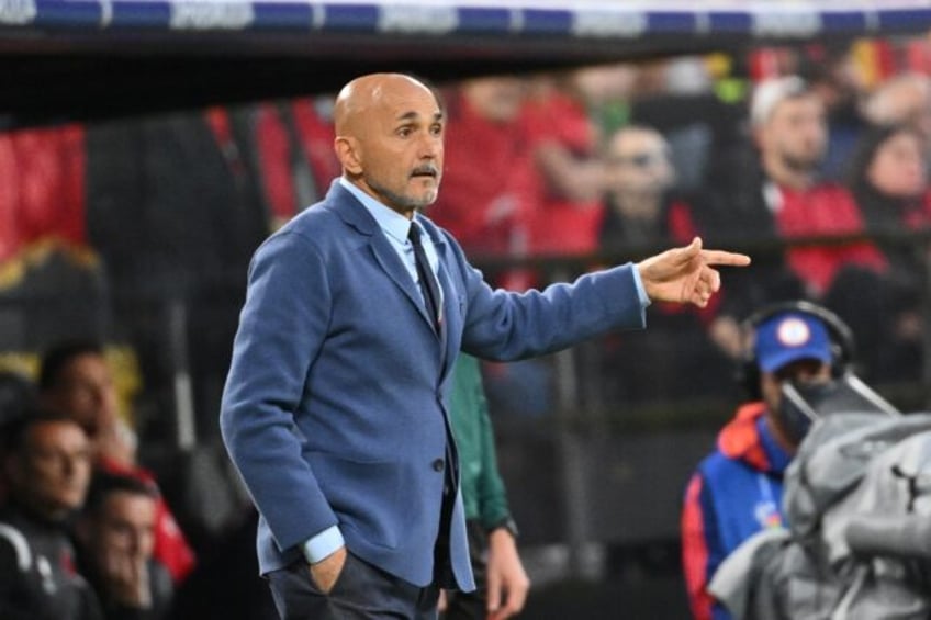 Luciano Spalletti gestures during Italy's 2-1 win against Albania at Euro 2024