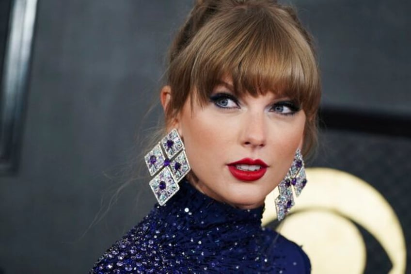 its official taylor swift has more no 1 albums than any woman in history