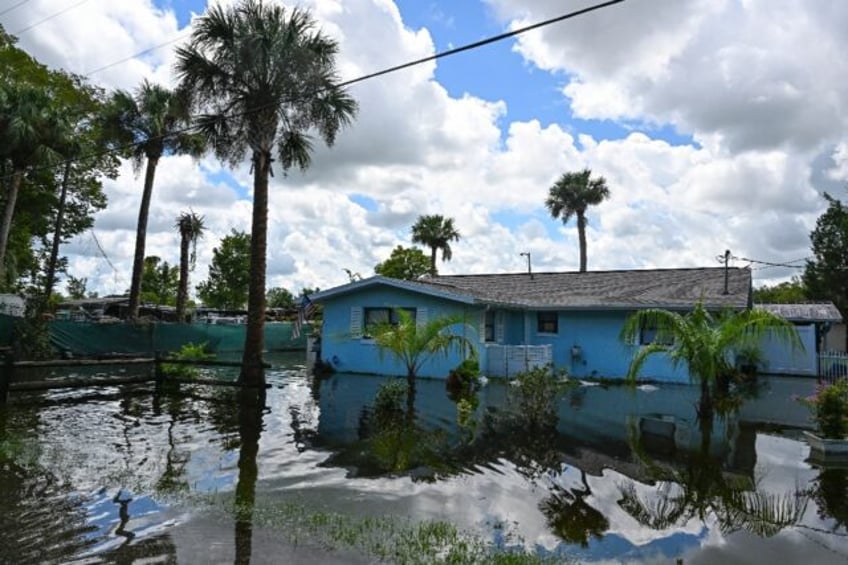 its part of living here say residents of flooded florida town