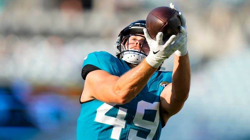 jaguars coach doug pederson cuts son from roster after brief stint