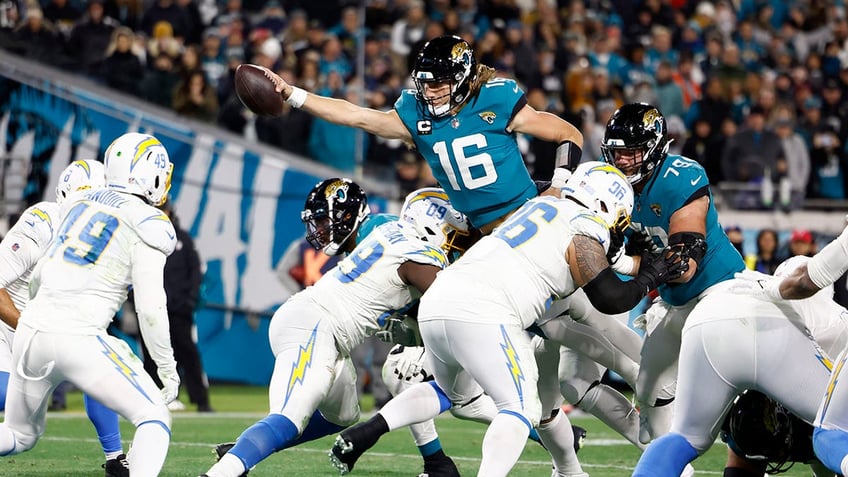 jaguars coach doug pederson says star qb trevor lawrence is the real deal