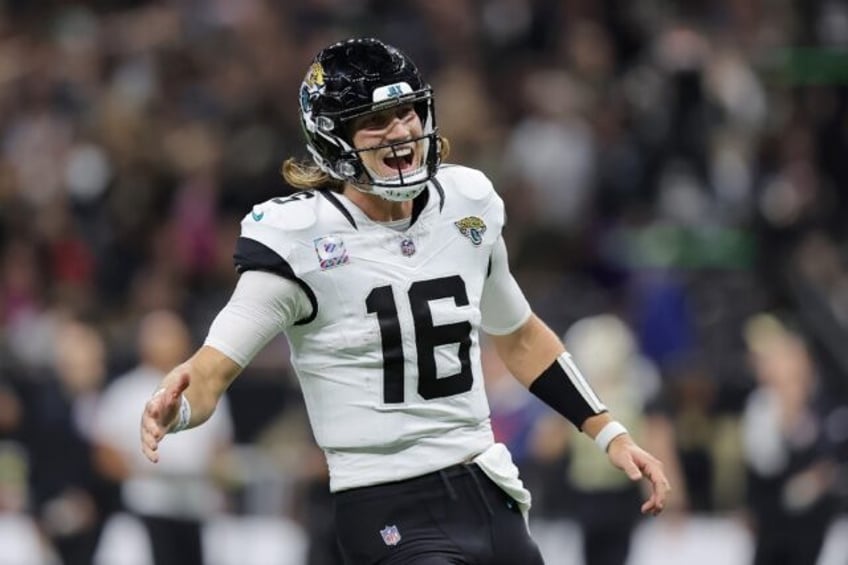 jaguars hold off saints for dramatic nfl triumph