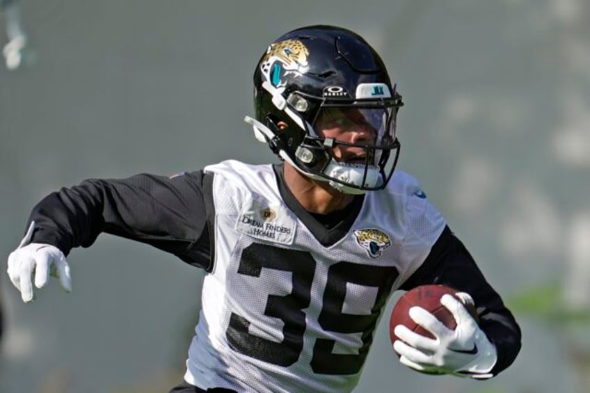 jaguars return specialist agnew inactive patterson set for season debut for falcons