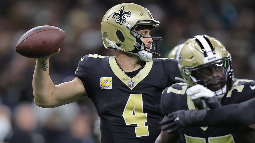 jaguars salvage win against saints after critical touchdown drop by new orleans in final seconds