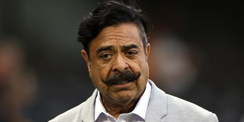 jaguars shad khan on jacksonville shooting hatred cannot be a choice