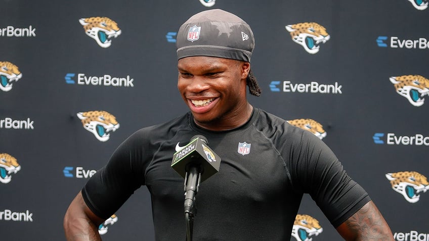 Travis Hunter at presser