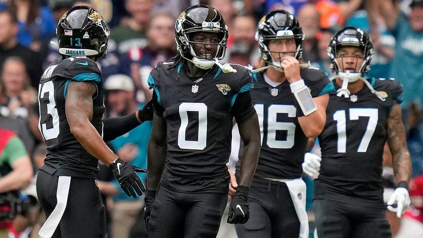 jaguars use full team effort to top falcons at wembley stadium