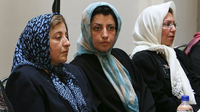 jailed iranian activist narges mohammadi wins 2023 nobel peace prize