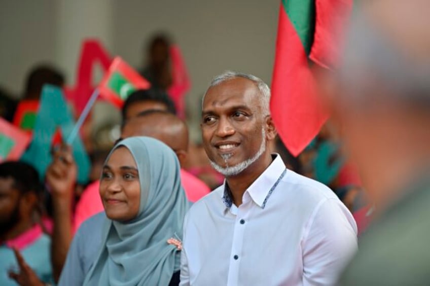 jailed maldives ex president transferred to house arrest after his party candidate wins presidency