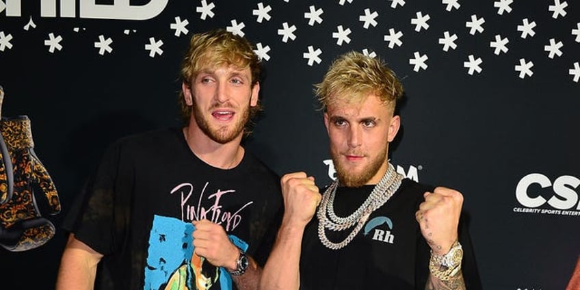 jake and logan paul are little disney stars not real fighters ufcs colby covington says