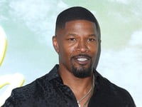 Jamie Foxx says mysterious hospitalization began with 'bad headache,' actor can't 'remember anything'