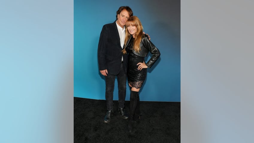 jane seymour 72 makes romance with musician boyfriend instagram official ive never been happier