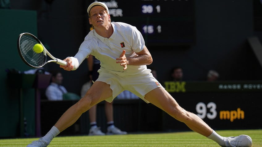 Jannik Sinner in action
