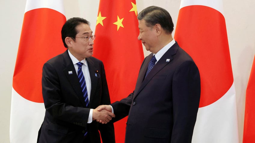 japan china agree on a constructive relationship but reach only vague promises in seafood dispute