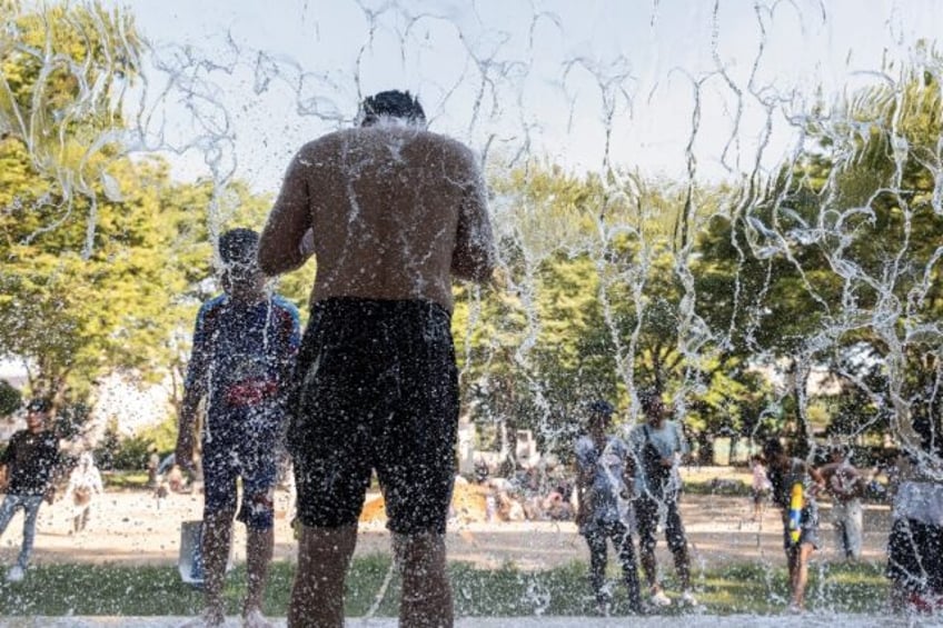 japan issues heatstroke alerts as temperatures soar