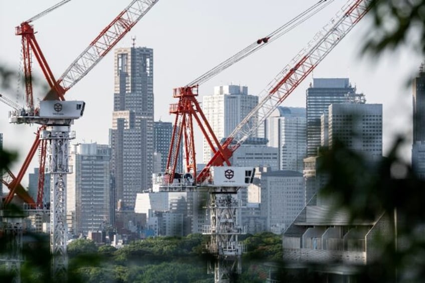 japanese economy contracts in blow to kishida