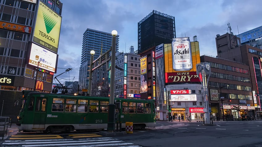 japanese man shockingly decapitated in love hotel arrests made